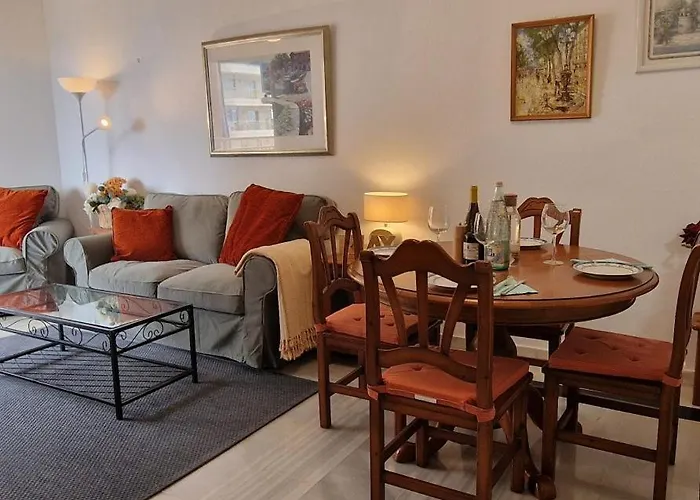 Lägenhet Quiet Beachfront Oasis - Dona Sofia