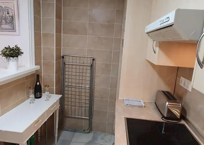 Quiet Beachfront Oasis - Dona Sofia * Fuengirola