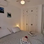Quiet Beachfront Oasis - Dona Sofia Apartment